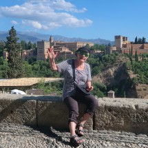 Marion with Alhambra on the famous viewpoint Mirador de San Nicolás